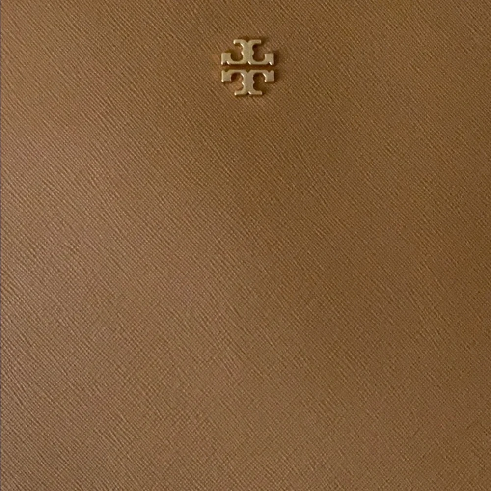 Tory Burch Tote - Picture 2 of 5
